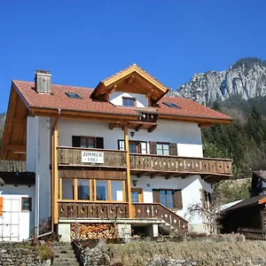 Guest house Gaestehaus Alpenrose, Ettal